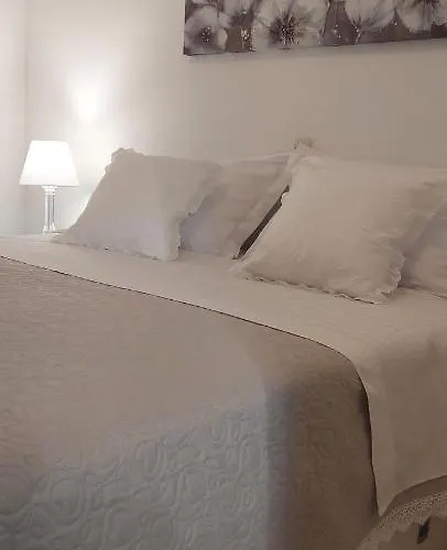 House アパート トロギール