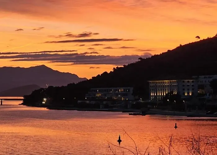 House アパート *